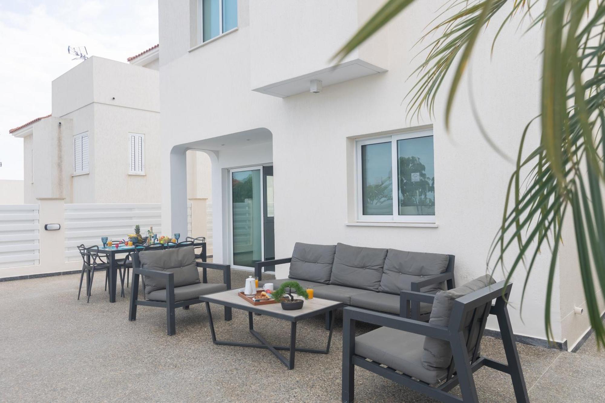 Casa De Nicole Villa Protaras Luaran gambar
